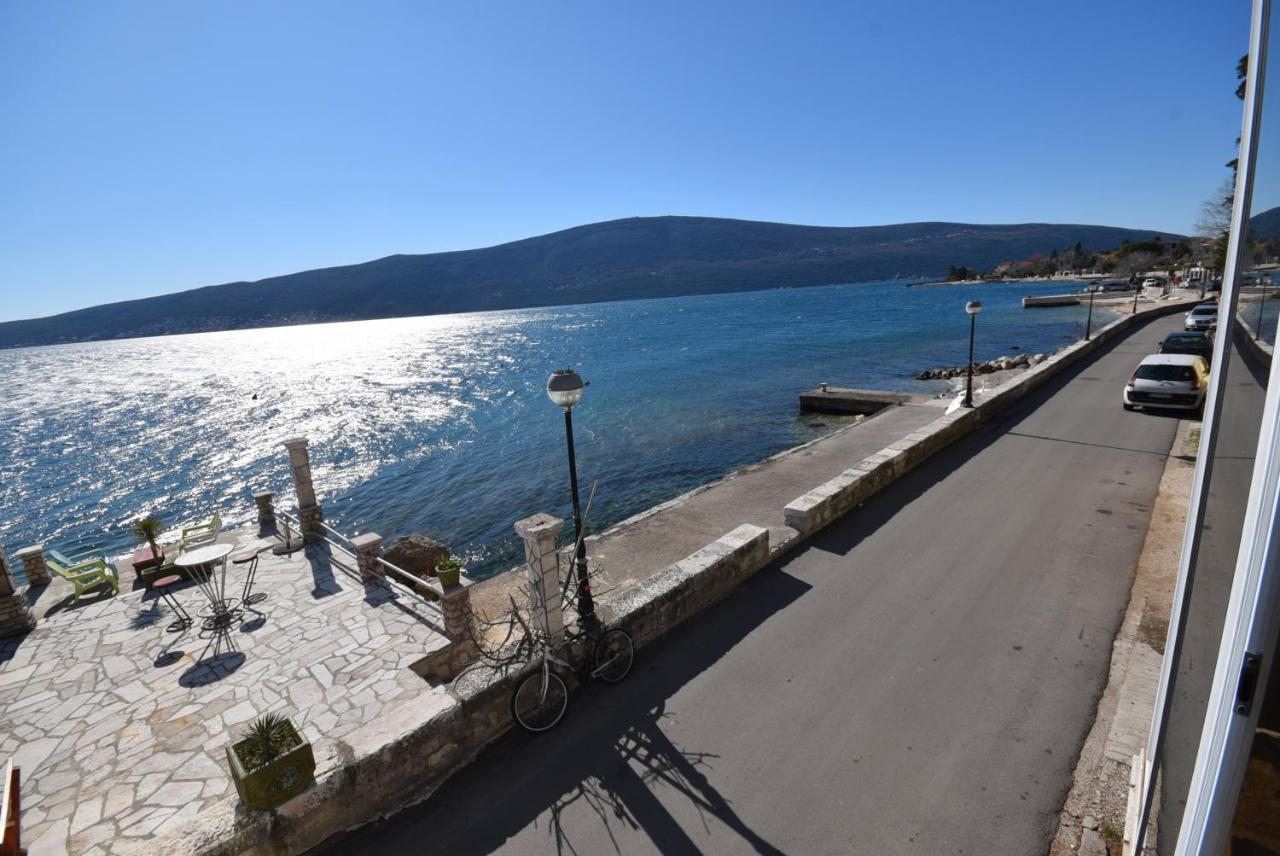 Villa SeaSide House à Herceg Novi Extérieur photo
